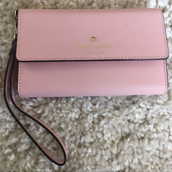 kate spade Handbags - Kate Spade Envelope Wristlet